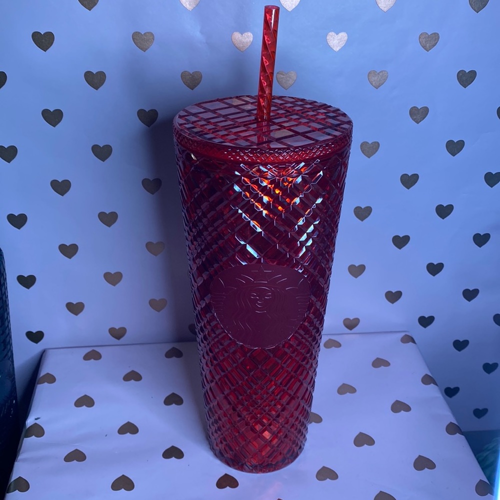 Starbucks holiday 2021 tumbler red
